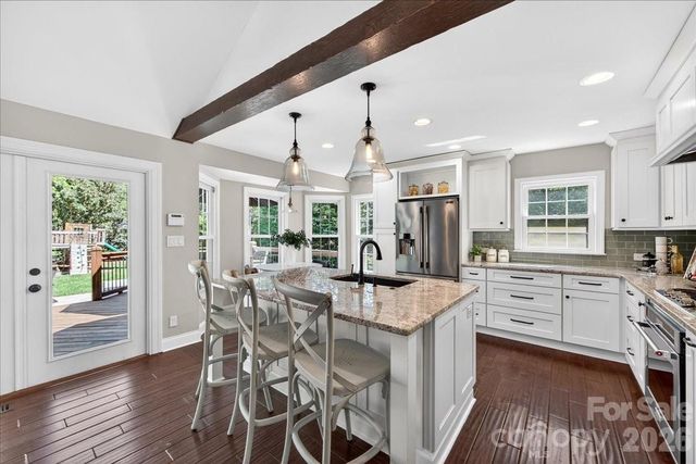 4612 Quail Canyon Drive, Charlotte, NC 28226