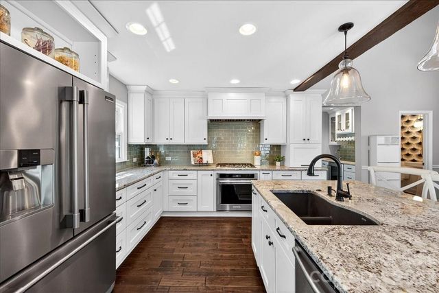 4612 Quail Canyon Drive, Charlotte, NC 28226