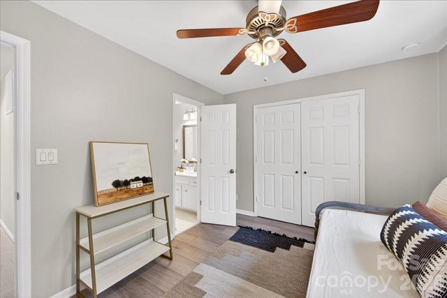 4612 Quail Canyon Drive, Charlotte, NC 28226