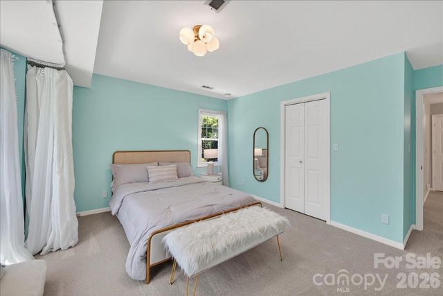 4612 Quail Canyon Drive, Charlotte, NC 28226