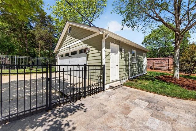 4612 Quail Canyon Drive, Charlotte, NC 28226