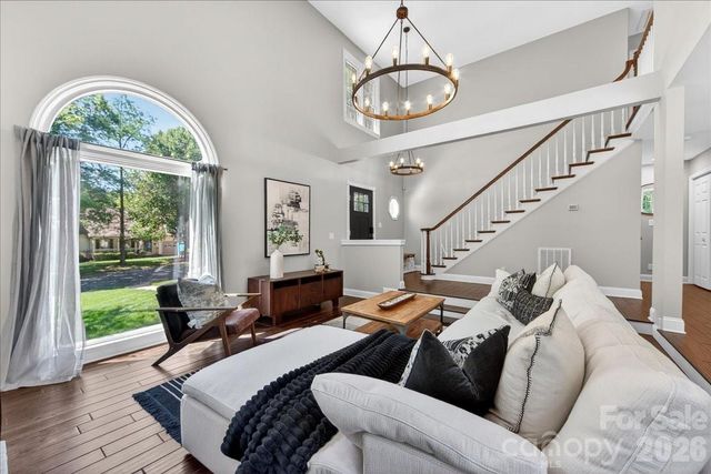 4612 Quail Canyon Drive, Charlotte, NC 28226