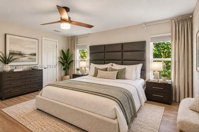 6121 NW 40th St, Virginia Gardens, FL 33166