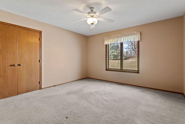 2720 Lake Court Drive 103, New Brighton, MN 55112