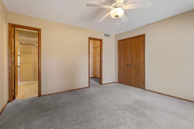 2720 Lake Court Drive 103, New Brighton, MN 55112