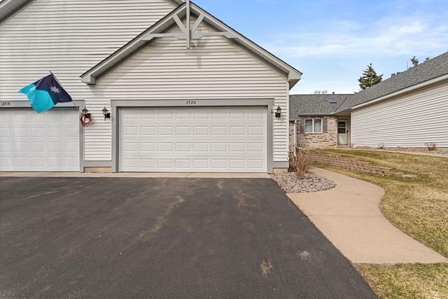 2720 Lake Court Drive 103, New Brighton, MN 55112