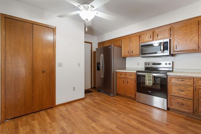 2720 Lake Court Drive 103, New Brighton, MN 55112