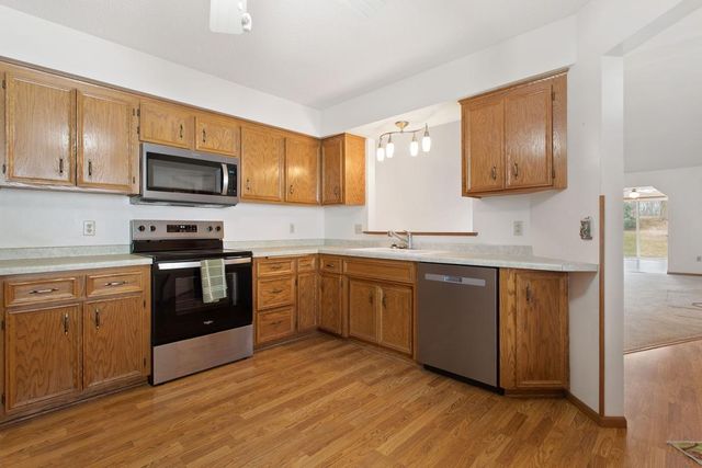 2720 Lake Court Drive 103, New Brighton, MN 55112