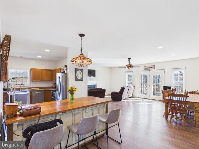 153 PRUNE LN, Martinsburg, WV 25403