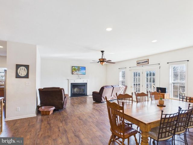 153 PRUNE LN, Martinsburg, WV 25403