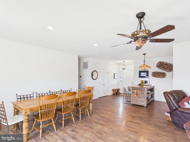 153 PRUNE LN, Martinsburg, WV 25403