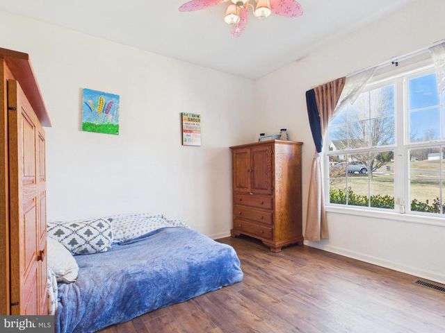 153 PRUNE LN, Martinsburg, WV 25403