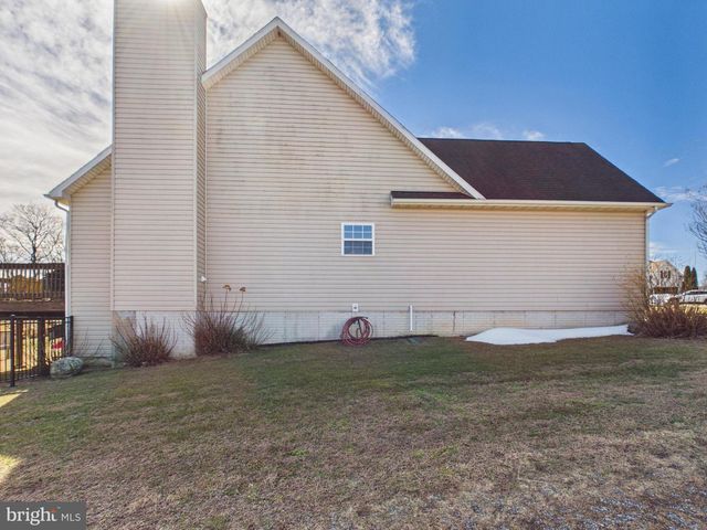 153 PRUNE LN, Martinsburg, WV 25403