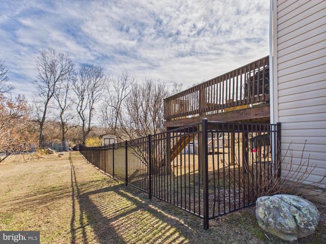 153 PRUNE LN, Martinsburg, WV 25403