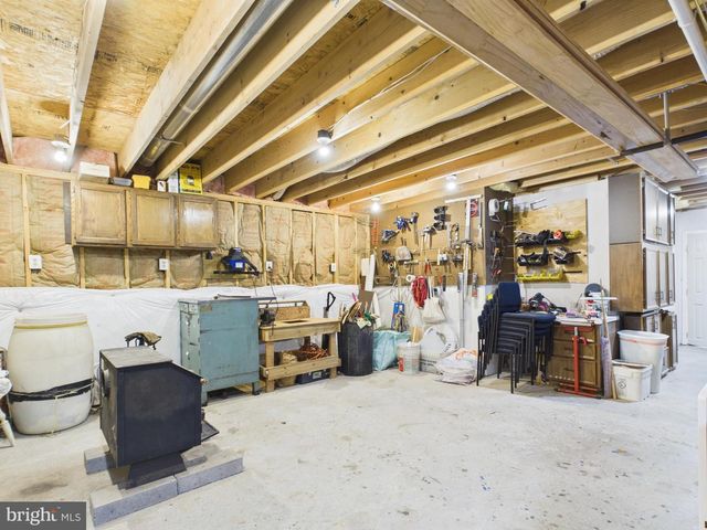 153 PRUNE LN, Martinsburg, WV 25403