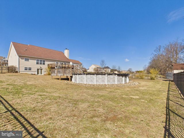 153 PRUNE LN, Martinsburg, WV 25403