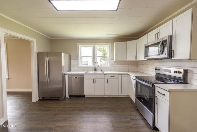 2532 Russell Street, Kingsport, TN 37660