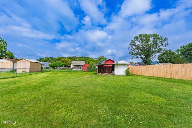 2532 Russell Street, Kingsport, TN 37660