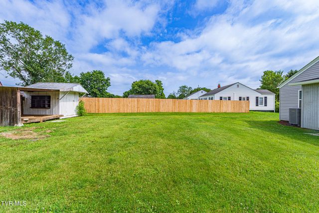 2532 Russell Street, Kingsport, TN 37660
