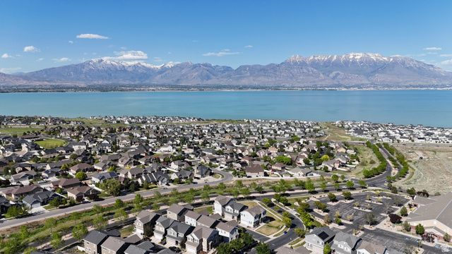 2966 S WILLOW DR, Saratoga Springs, UT 84045