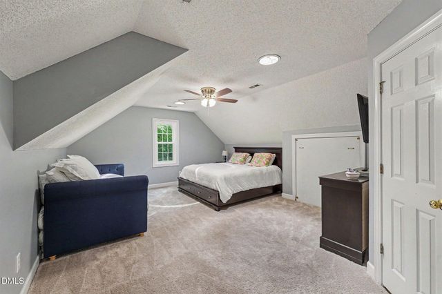 6233 Hilbert Ridge Drive, Holly Springs, NC 27540