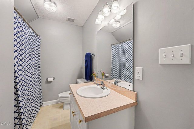 6233 Hilbert Ridge Drive, Holly Springs, NC 27540