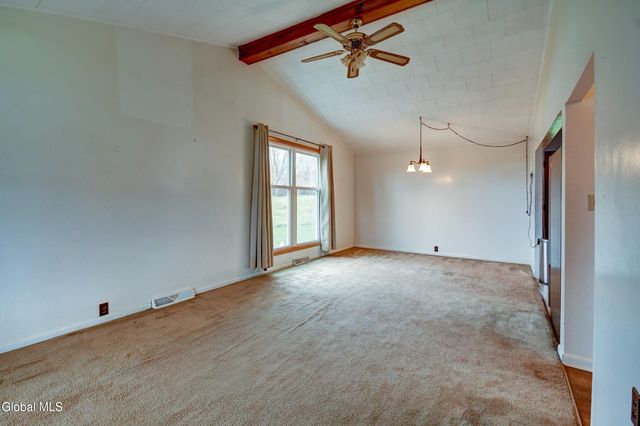 15 Ridge Road, Canajoharie, NY 13317