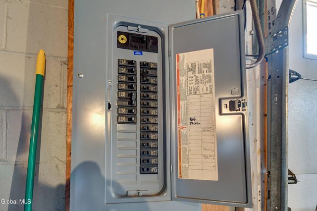 15 Ridge Road, Canajoharie, NY 13317