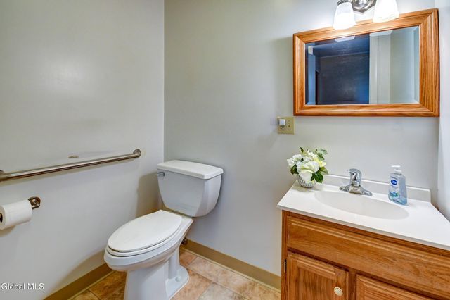 15 Ridge Road, Canajoharie, NY 13317