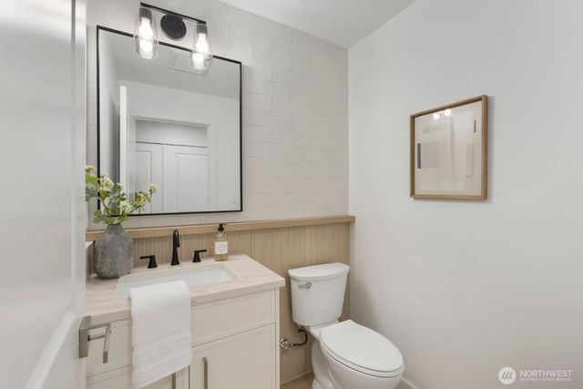 10611 Jovita Boulevard E, Edgewood, WA 98372