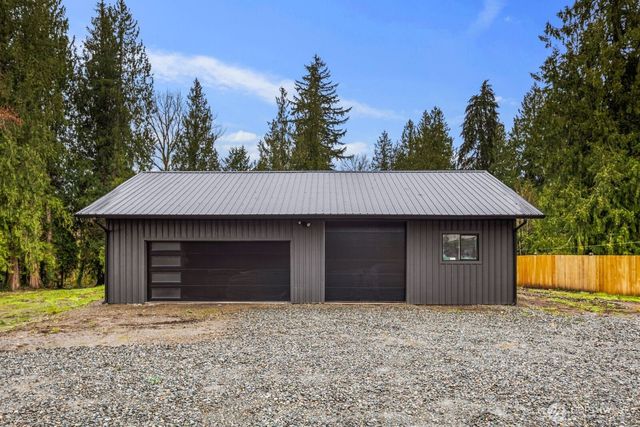 10611 Jovita Boulevard E, Edgewood, WA 98372