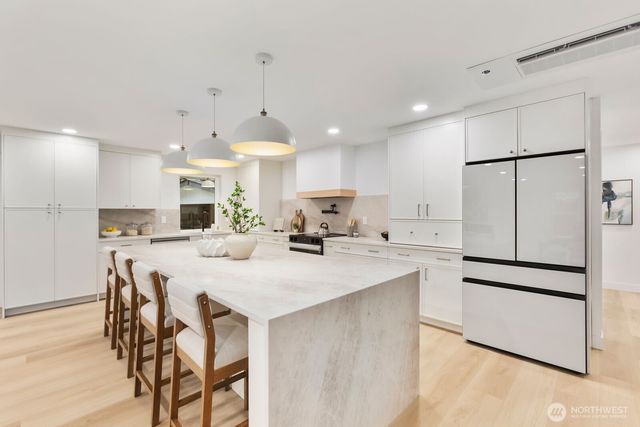 10611 Jovita Boulevard E, Edgewood, WA 98372