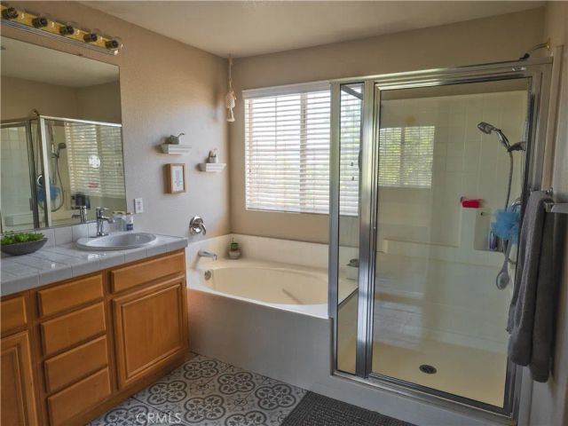 12834 Zinnea Ave, Chino, CA 91710