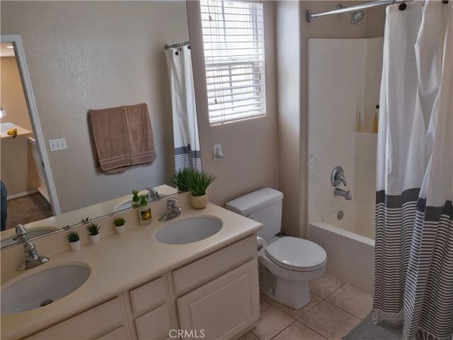 12834 Zinnea Ave, Chino, CA 91710