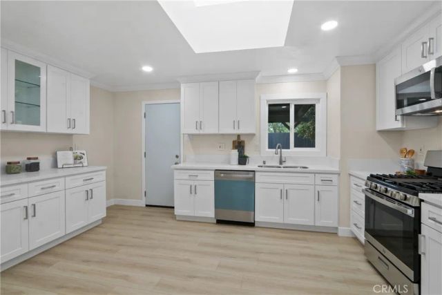 17735 E Newburgh, Azusa, CA 91702