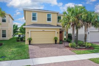 1962 NW Cataluna Circle, Port St Lucie, FL 34986