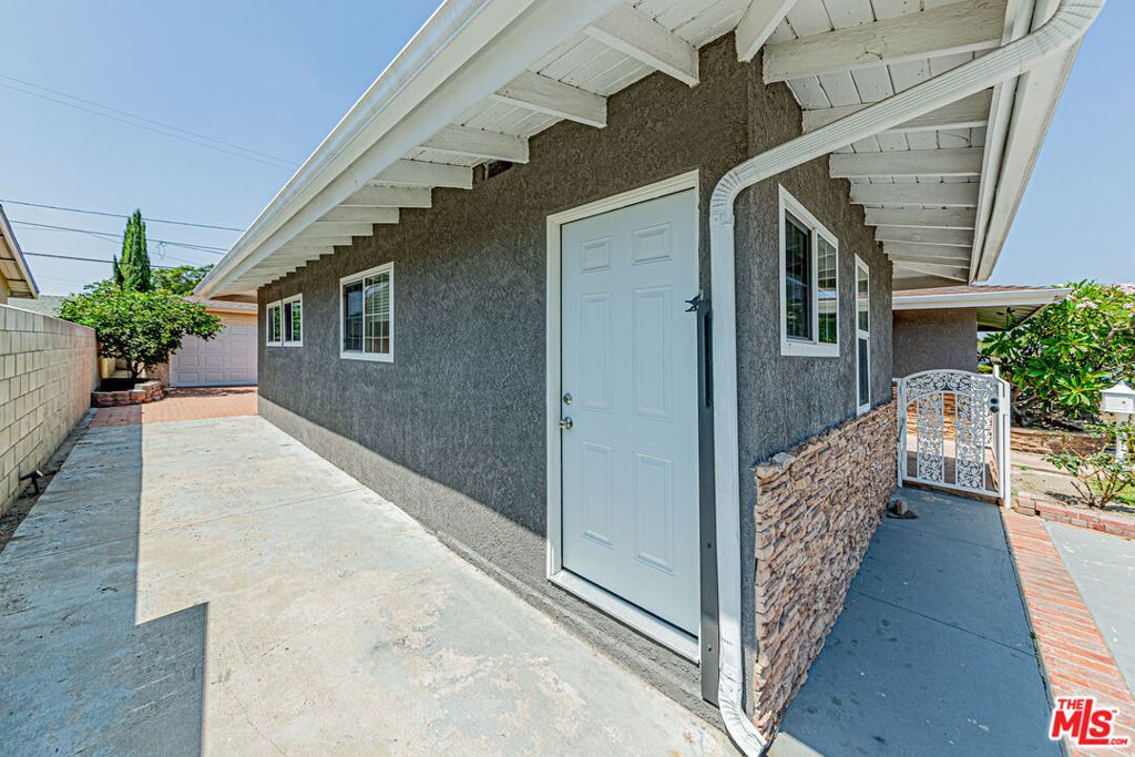 Image 29 of property listing at 6291 San Ramon Way, Buena Park, CA 90620