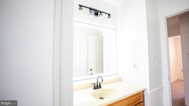 11748 TROPHY CT, Germantown, MD 20876