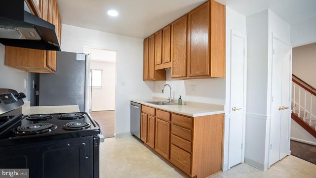 11748 TROPHY CT, Germantown, MD 20876