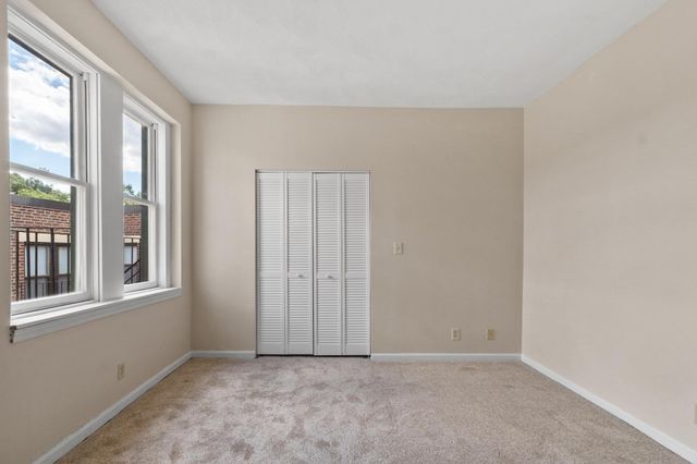 1409 Commonwealth Avenue 502, Boston, MA 02135