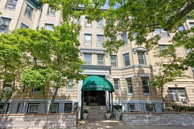 1409 Commonwealth Avenue 502, Boston, MA 02135