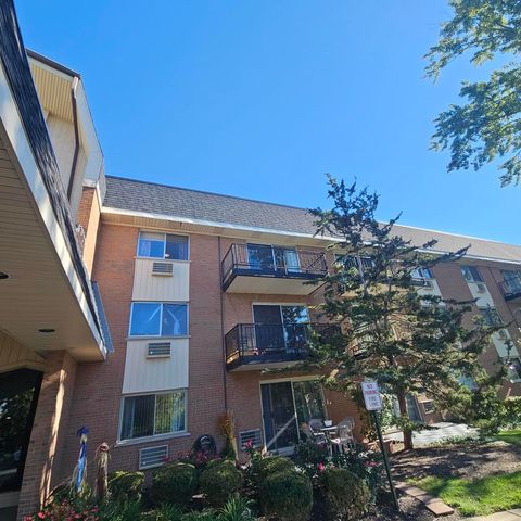 1198 Royal Glen Drive 312B, Glen Ellyn, IL 60137