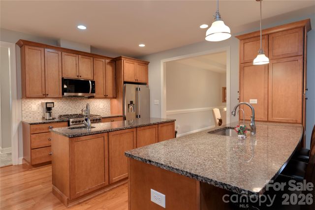 4660 Gold Finch Drive, Denver, NC 28037