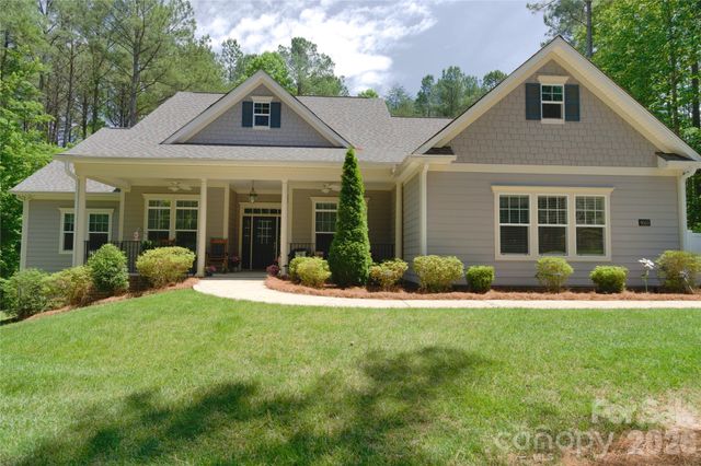 4660 Gold Finch Drive, Denver, NC 28037
