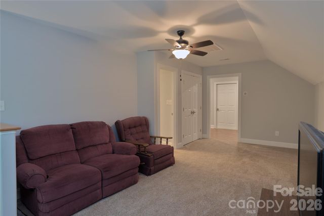 4660 Gold Finch Drive, Denver, NC 28037