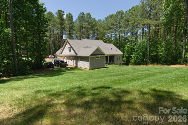 4660 Gold Finch Drive, Denver, NC 28037