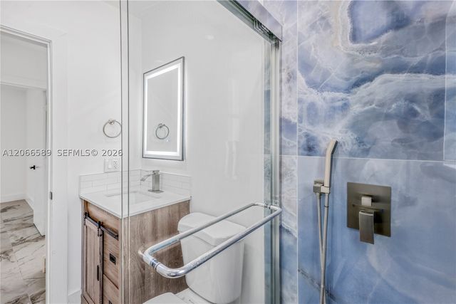809 SW 17th St 1, Fort Lauderdale, FL 33315