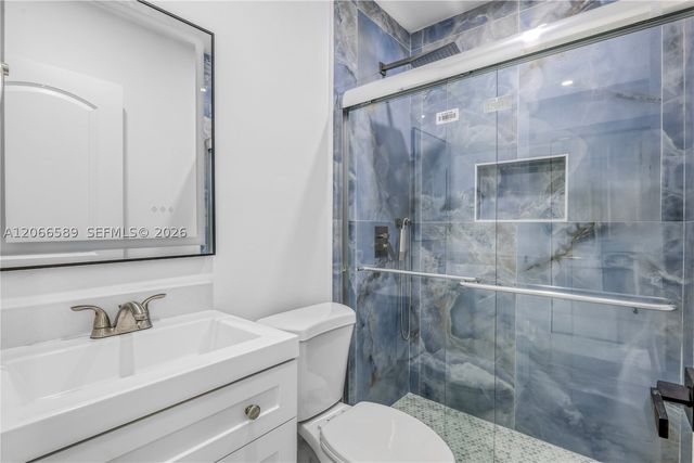 809 SW 17th St 1, Fort Lauderdale, FL 33315