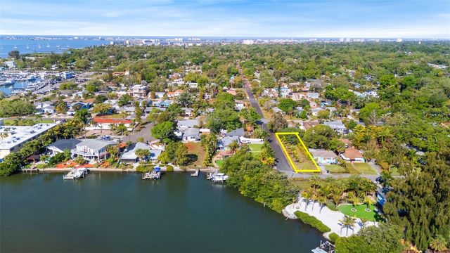 44TH STREET S, Gulfport, FL 33711