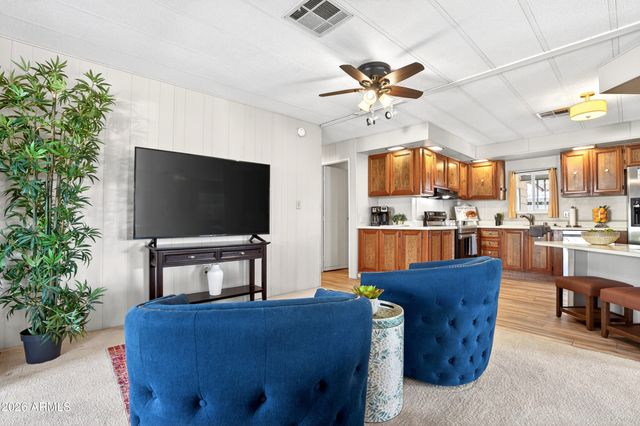 8921 E MICHIGAN Avenue, Sun Lakes, AZ 85248